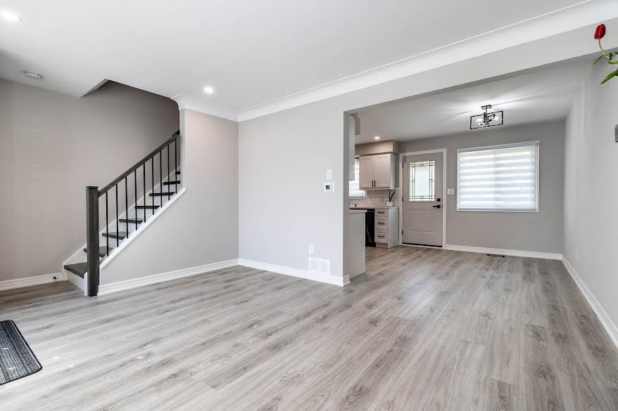 Totally New IN ST.Cath!Need Help With Your Credit, Lease TO Own!, photo 3 of 10