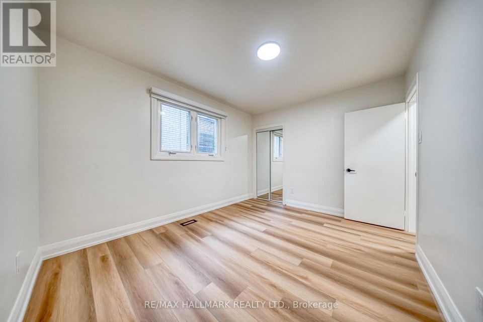 54 Sawley Drive Toronto (Bayview Woods-Steeles), Ontario, photo 10 of 18