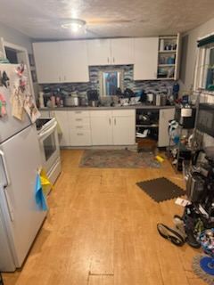 Detached 1.5 Storey in Timmins, photo 4 of 20