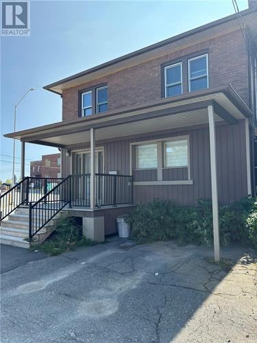 Detached Triplex in Sudbury, photo 3 of 20